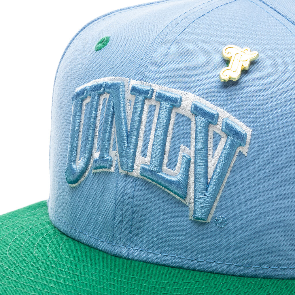 Feature x New Era "Earth" 59FIFTY UNLV Rebels - Birdseye Blue/Kelly Green