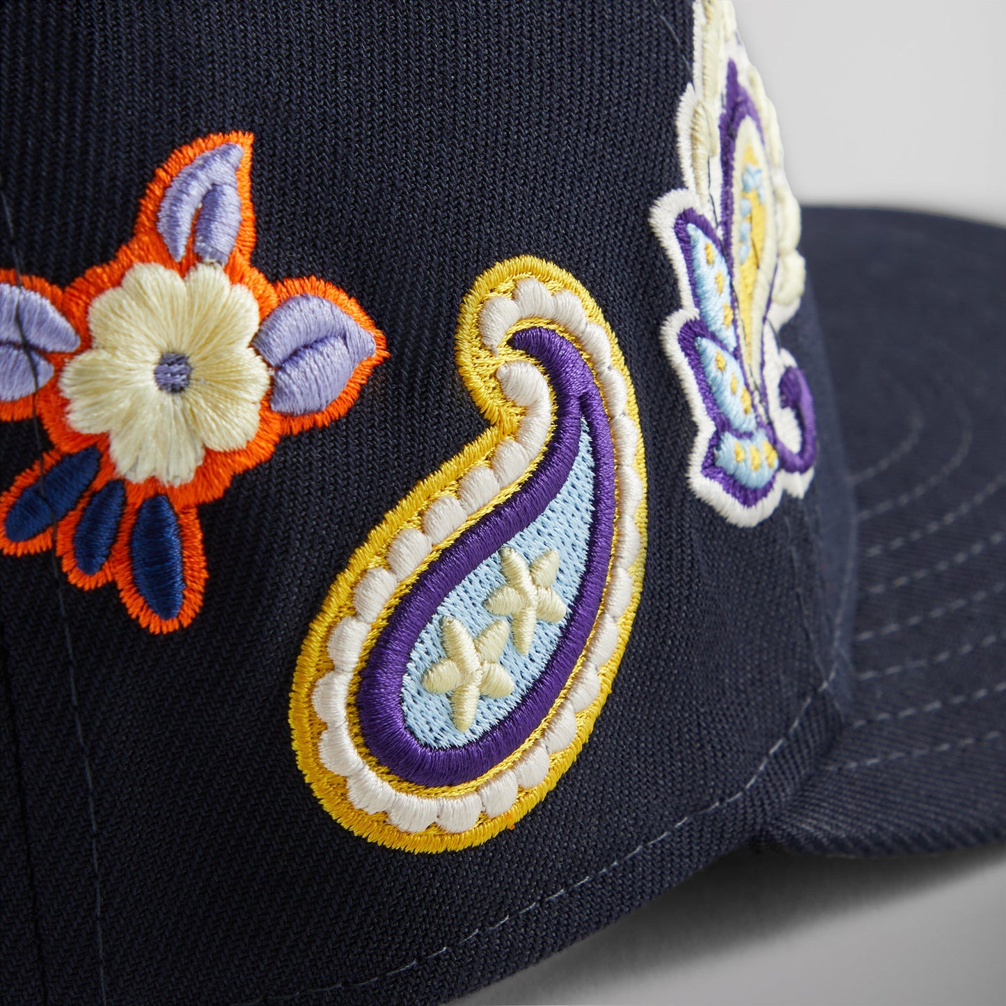Kith & New Era for New York Yankees Paisley 59FIFTY Low Profile - Nocturnal