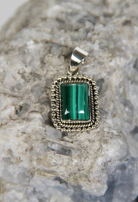 Bearing Setting Pendant - Ishka