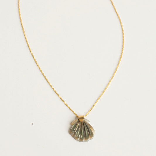 Black Pearl Shell Necklace