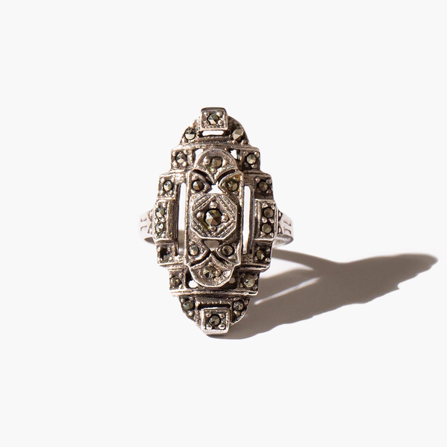 Iro Ring