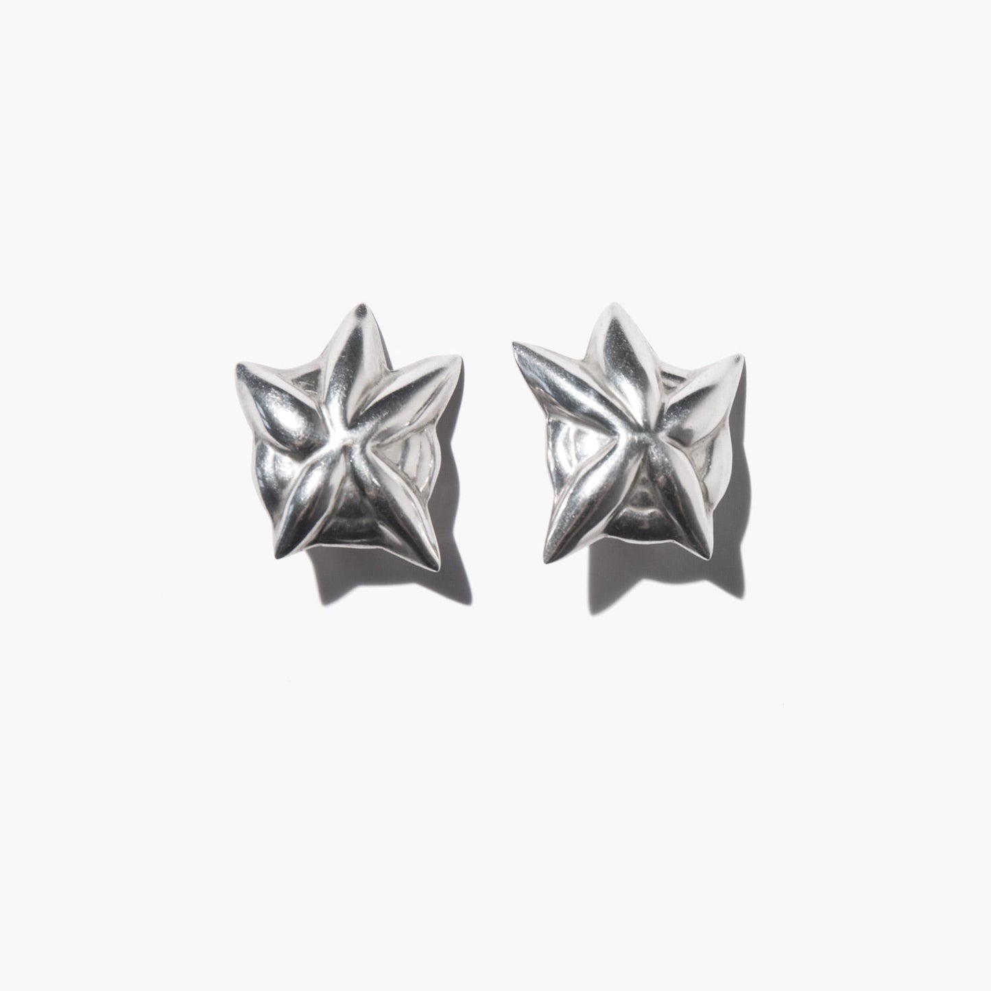 Bjotan Earrings