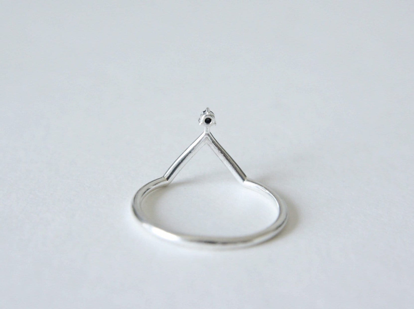 Black Spinel Chevron Ring